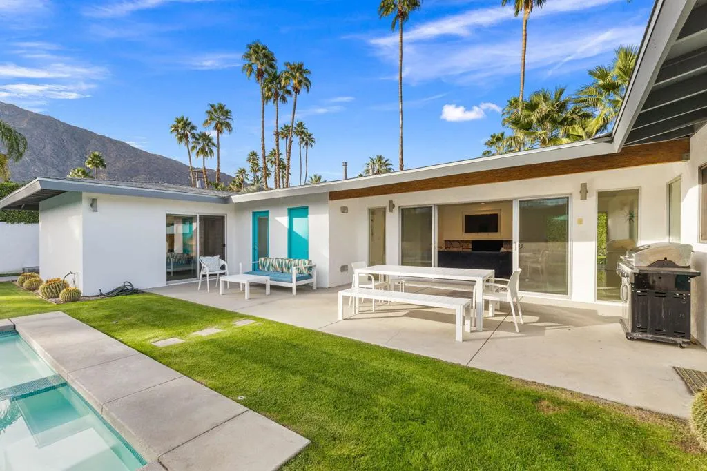 783 E Mesquite Avenue, Palm Springs, California 92264 home-pic-35