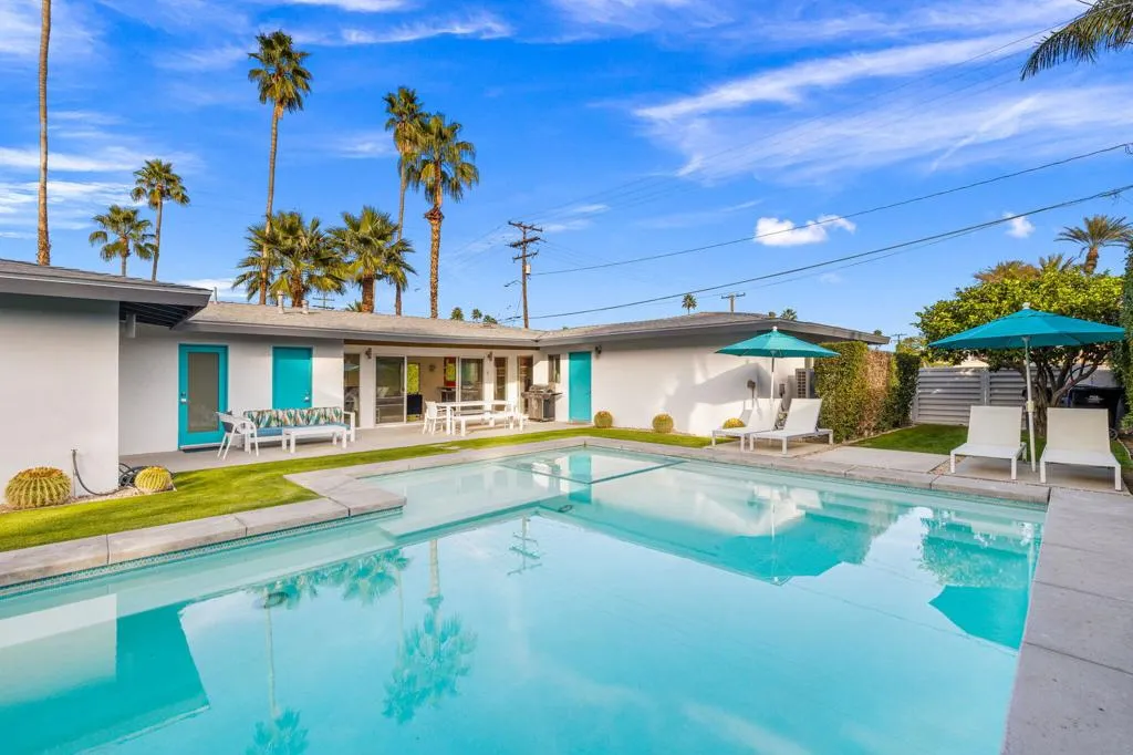 783 E Mesquite Avenue, Palm Springs, California 92264 home-pic-44