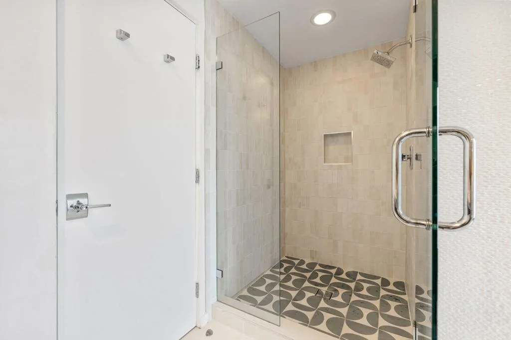 783 E Mesquite Avenue, Palm Springs, California 92264 home-pic-23