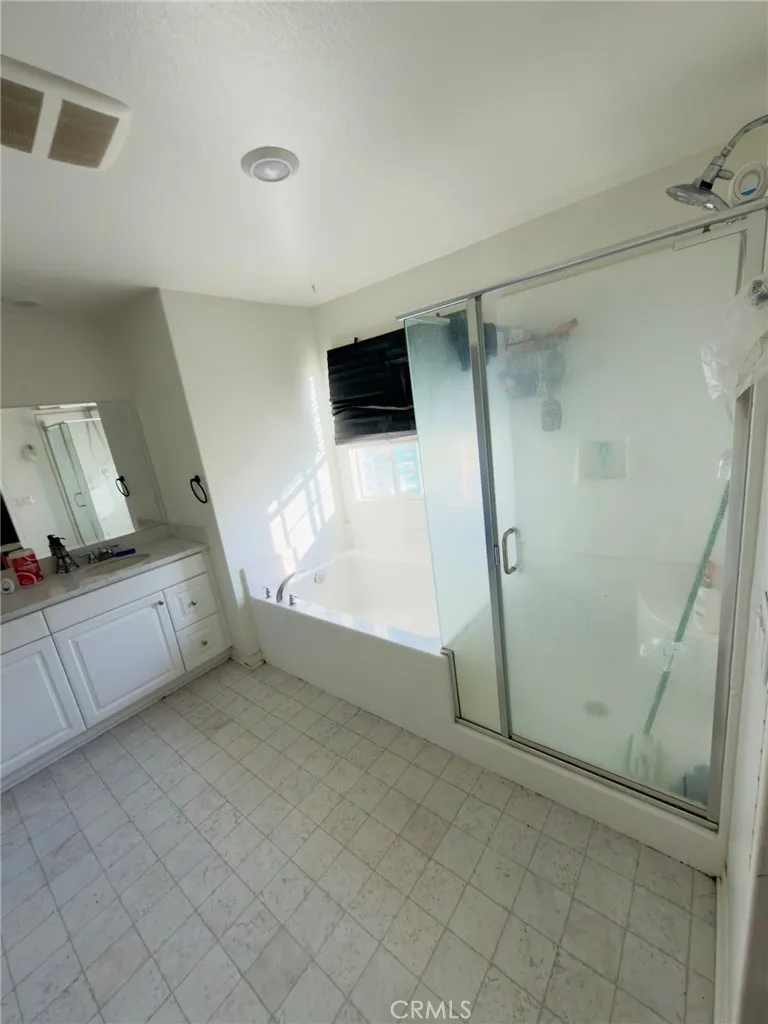 1646 Coral Bells, Upland, California 91784 home-pic-10