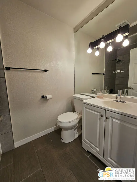 68250 Durango Road, Cathedral City, California 92234 home-pic-11