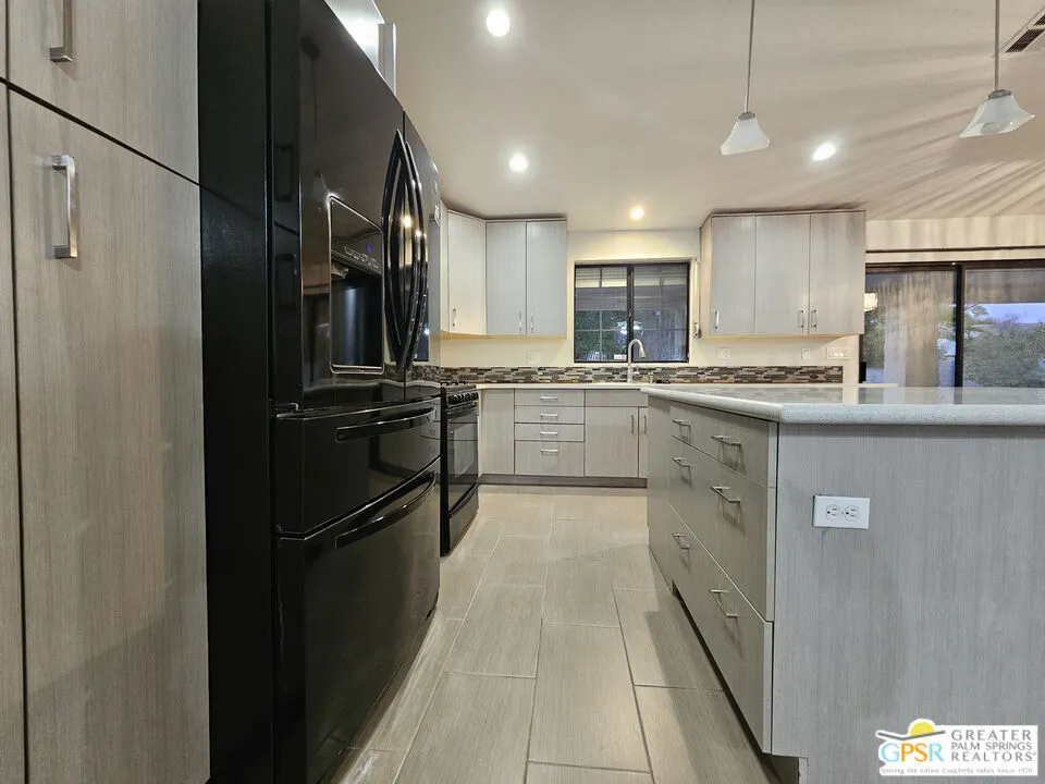 68250 Durango Road, Cathedral City, California 92234 home-pic-6