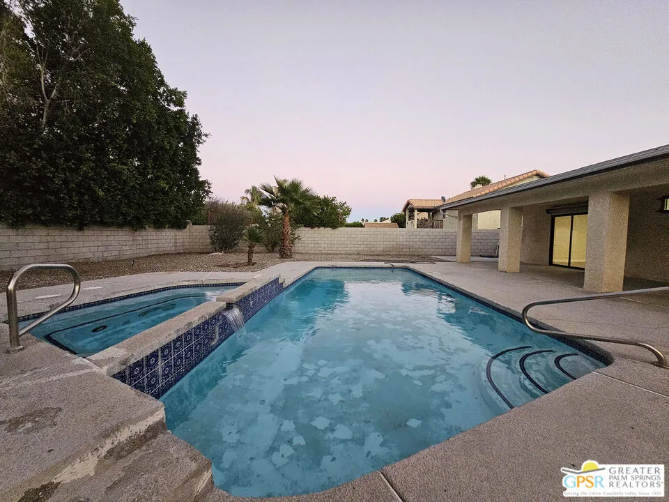 68250 Durango Road, Cathedral City, California 92234 home-pic-18