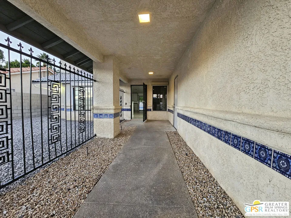 68250 Durango Road, Cathedral City, California 92234 home-pic-3
