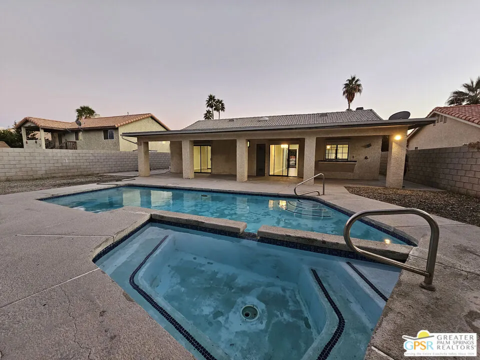 68250 Durango Road, Cathedral City, California 92234 home-pic-19