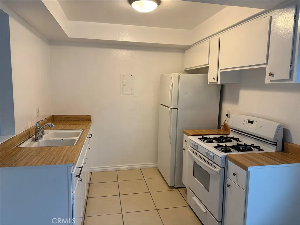 2890 E Artesia 36, Long Beach, California 90805 home-pic-11