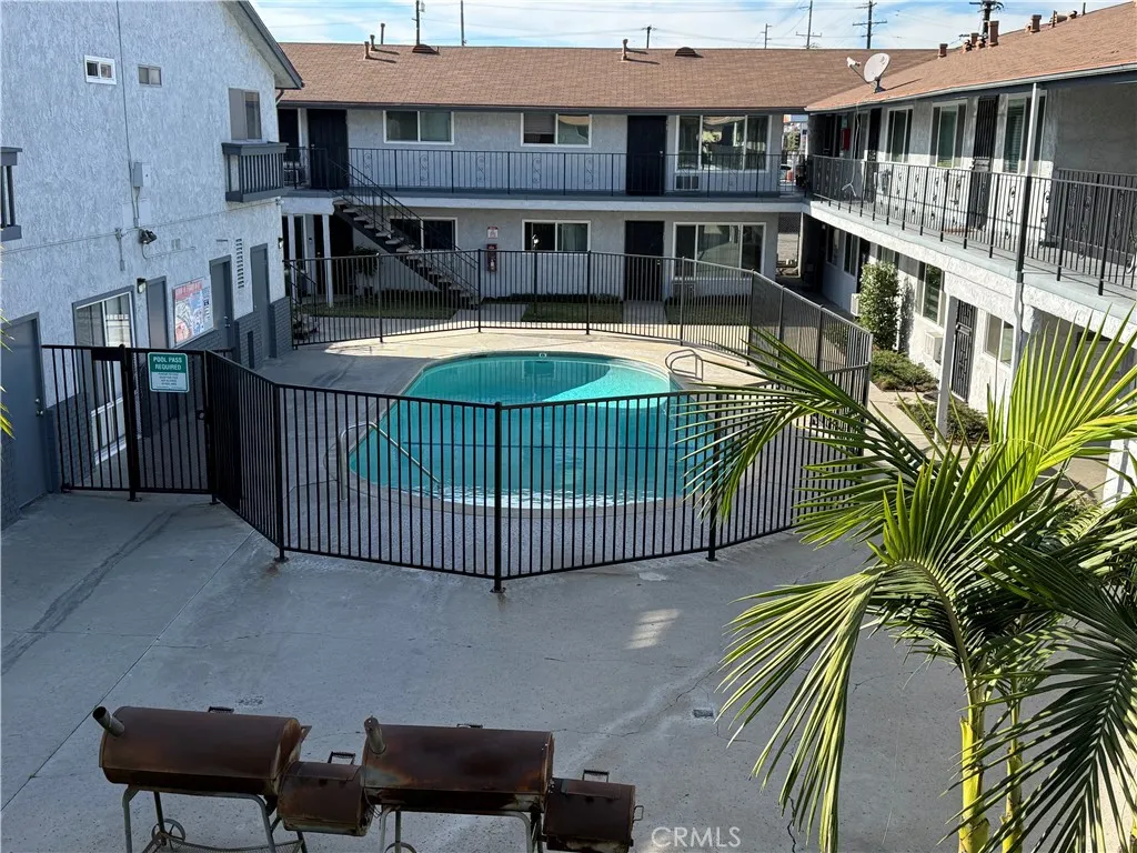 2890 E Artesia 36, Long Beach, California 90805 home-pic-3