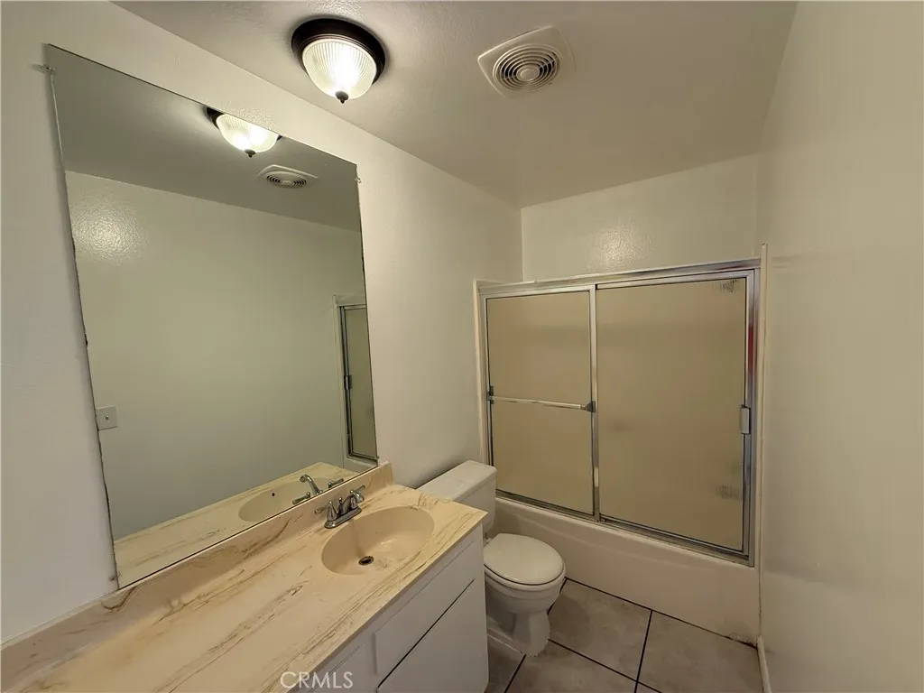 2890 E Artesia 36, Long Beach, California 90805 home-pic-8
