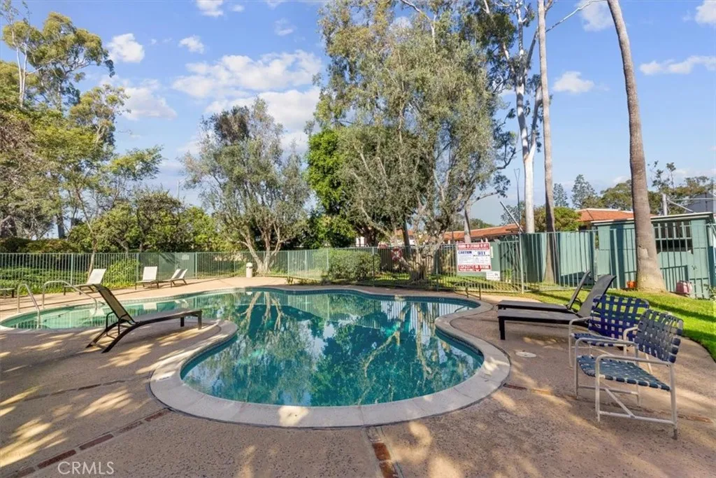 576 N Bellflower Blvd 128, Long Beach, California 90814 home-pic-18