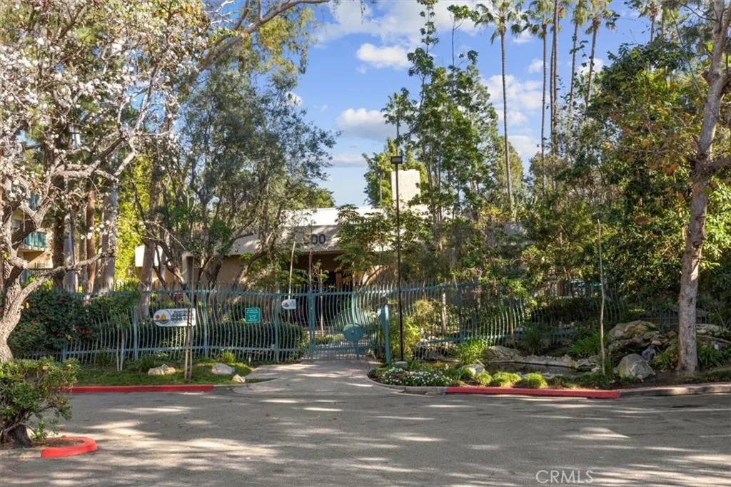 576 N Bellflower Blvd 128, Long Beach, California 90814 home-pic-28