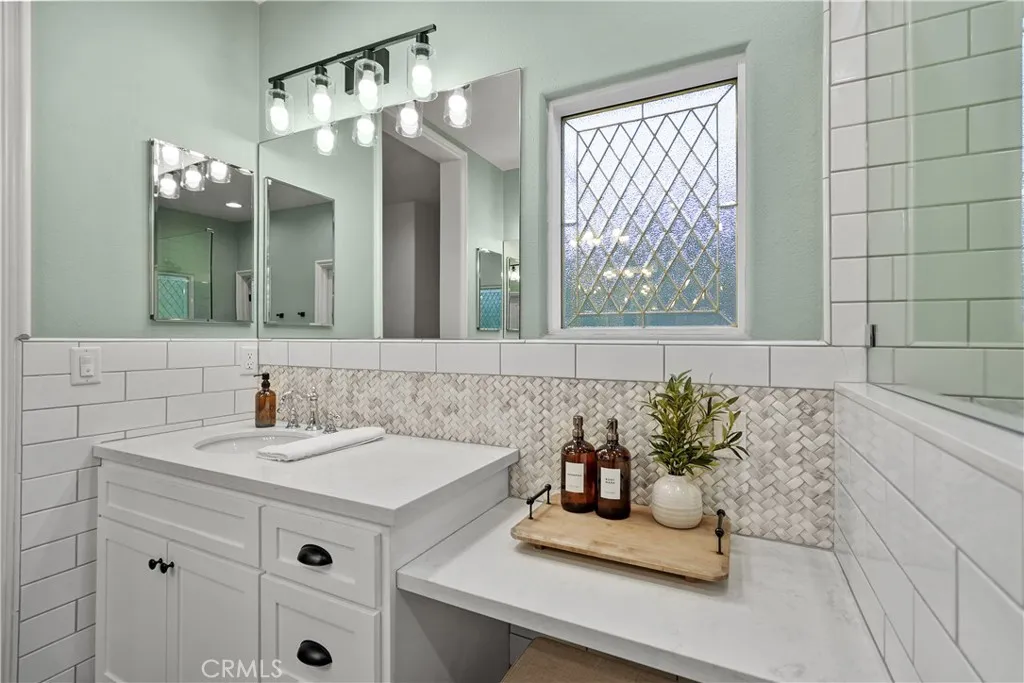 39851 Paseo Chaparro, Murrieta, California 92562 home-pic-51