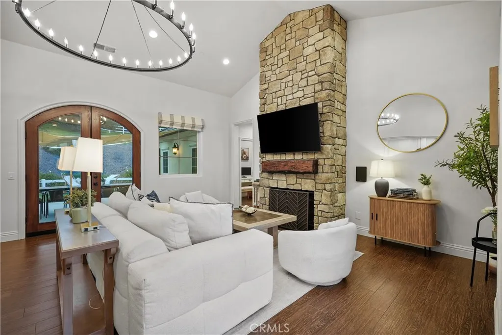 39851 Paseo Chaparro, Murrieta, California 92562 home-pic-58