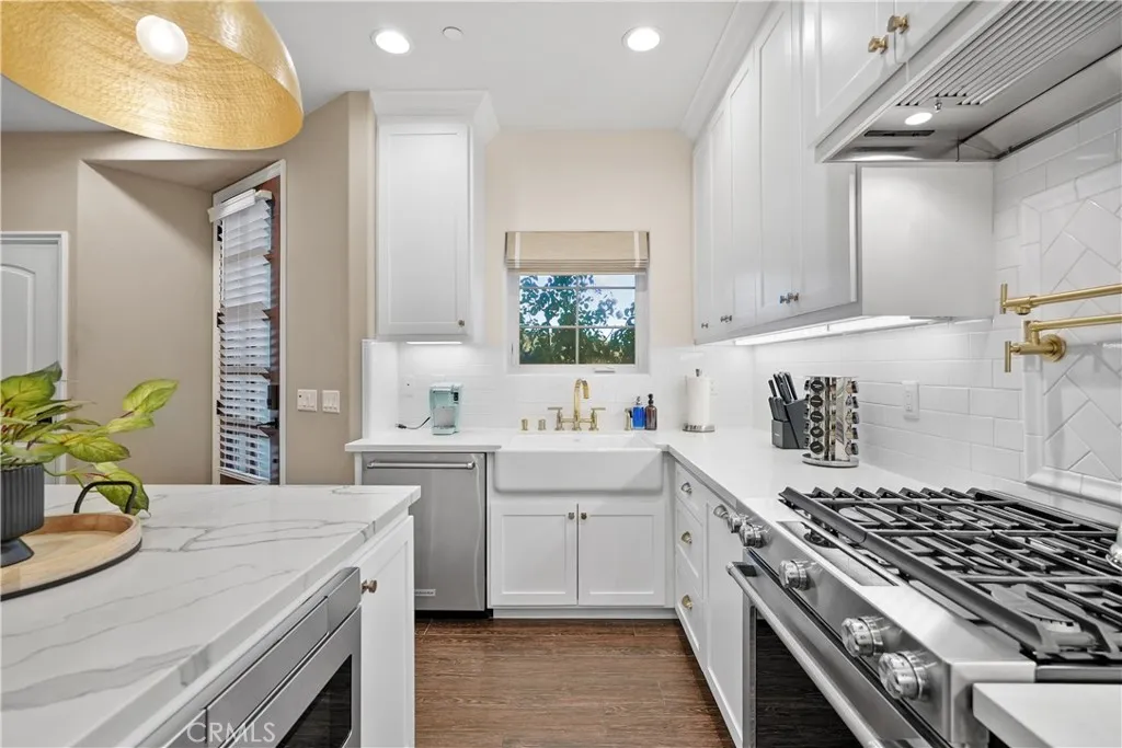 39851 Paseo Chaparro, Murrieta, California 92562 home-pic-27