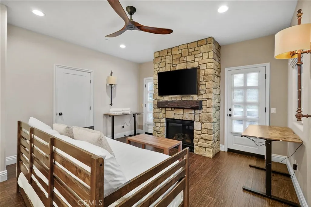 39851 Paseo Chaparro, Murrieta, California 92562 home-pic-30
