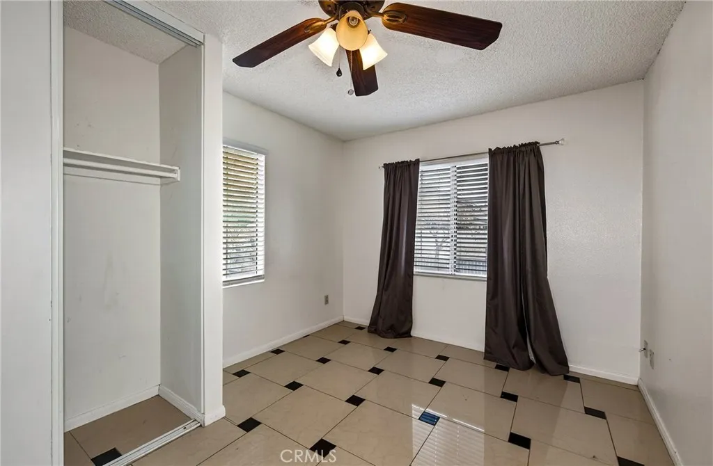 14646 Stallion, Victorville, California 92392 home-pic-27