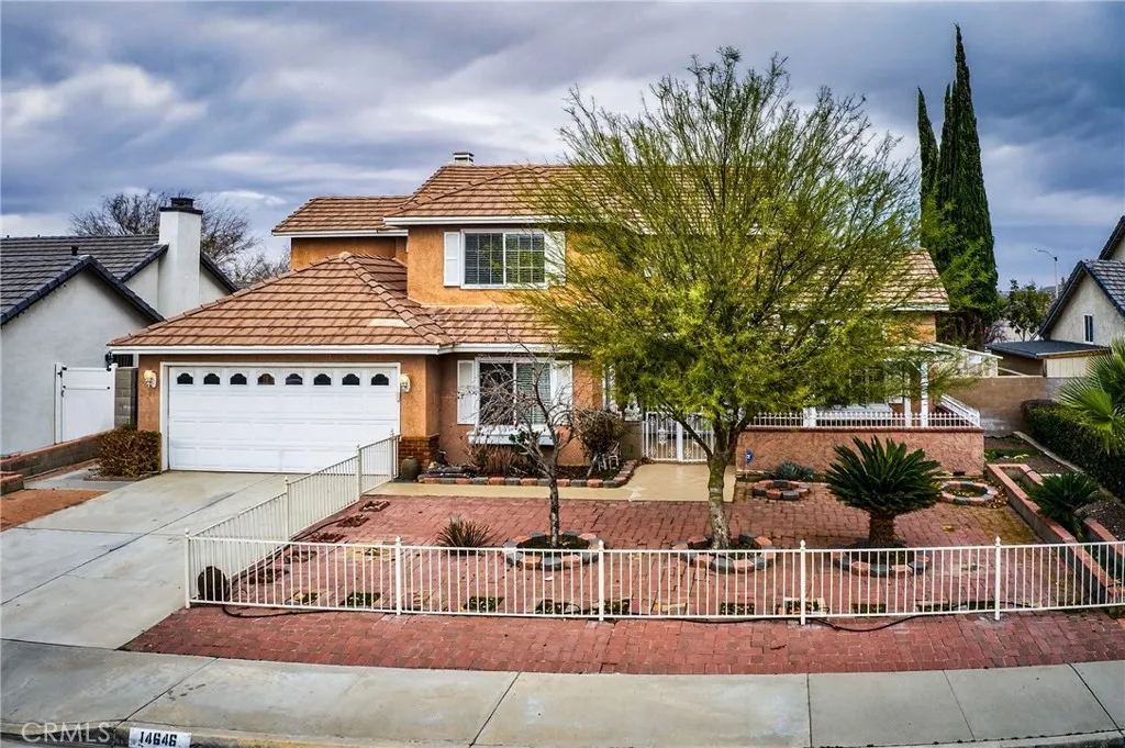 14646 Stallion, Victorville, California 92392 home-pic-2