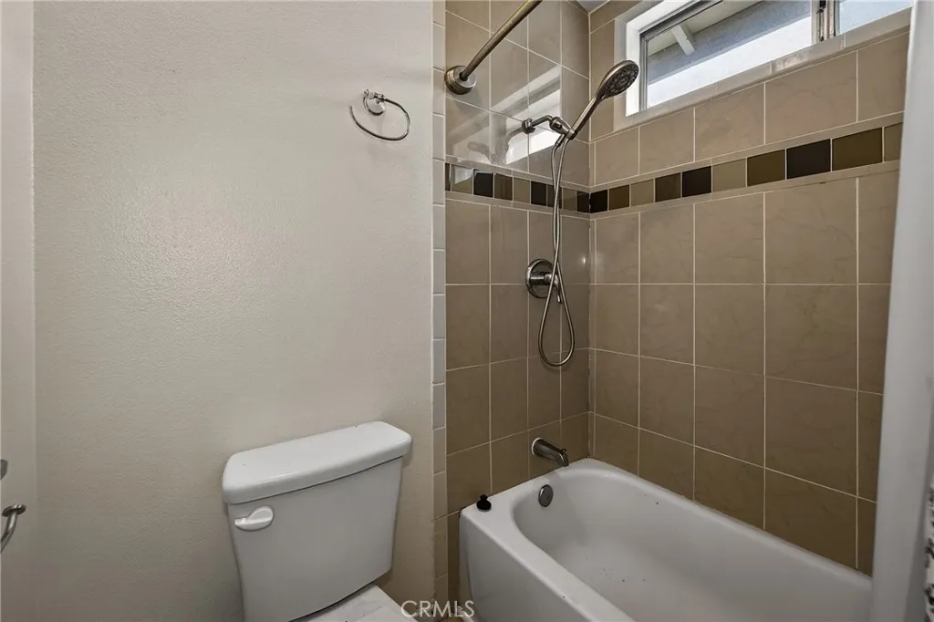 14646 Stallion, Victorville, California 92392 home-pic-33
