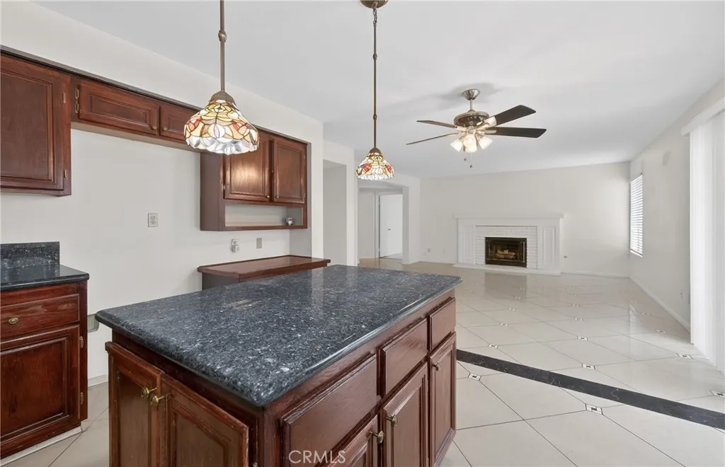 14646 Stallion, Victorville, California 92392 home-pic-21