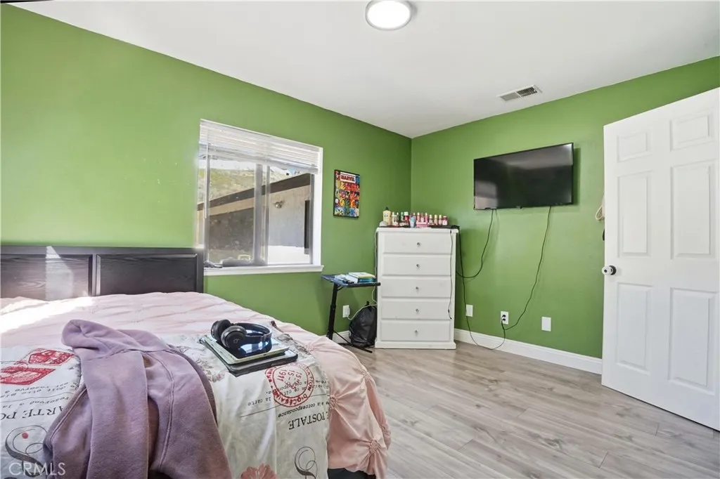 17454 Buckthorn, Hesperia, California 92345 home-pic-30