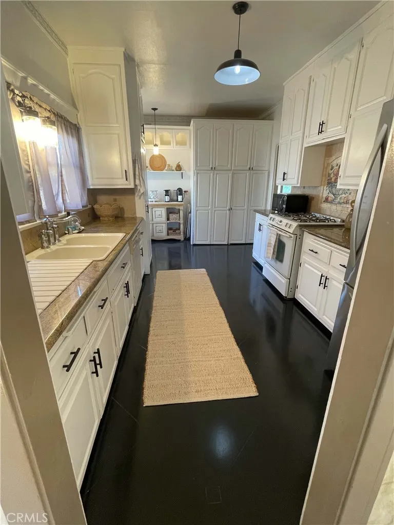 13521 Terrace, Whittier, California 90601 home-pic-53