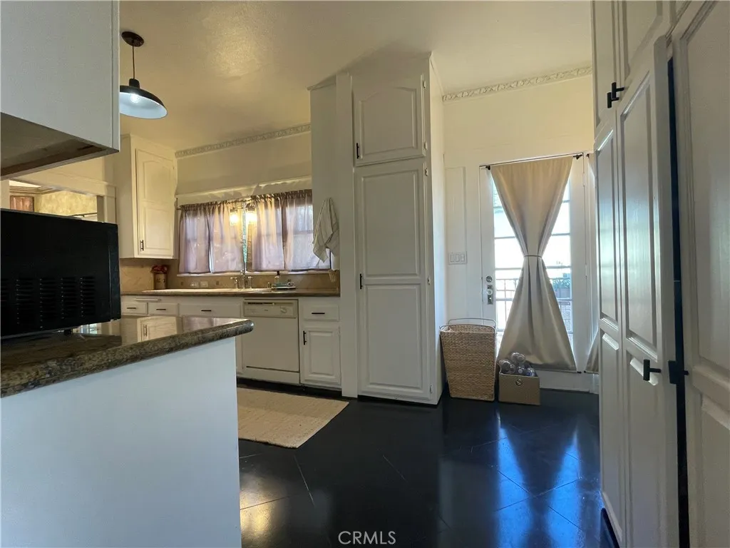 13521 Terrace, Whittier, California 90601 home-pic-54