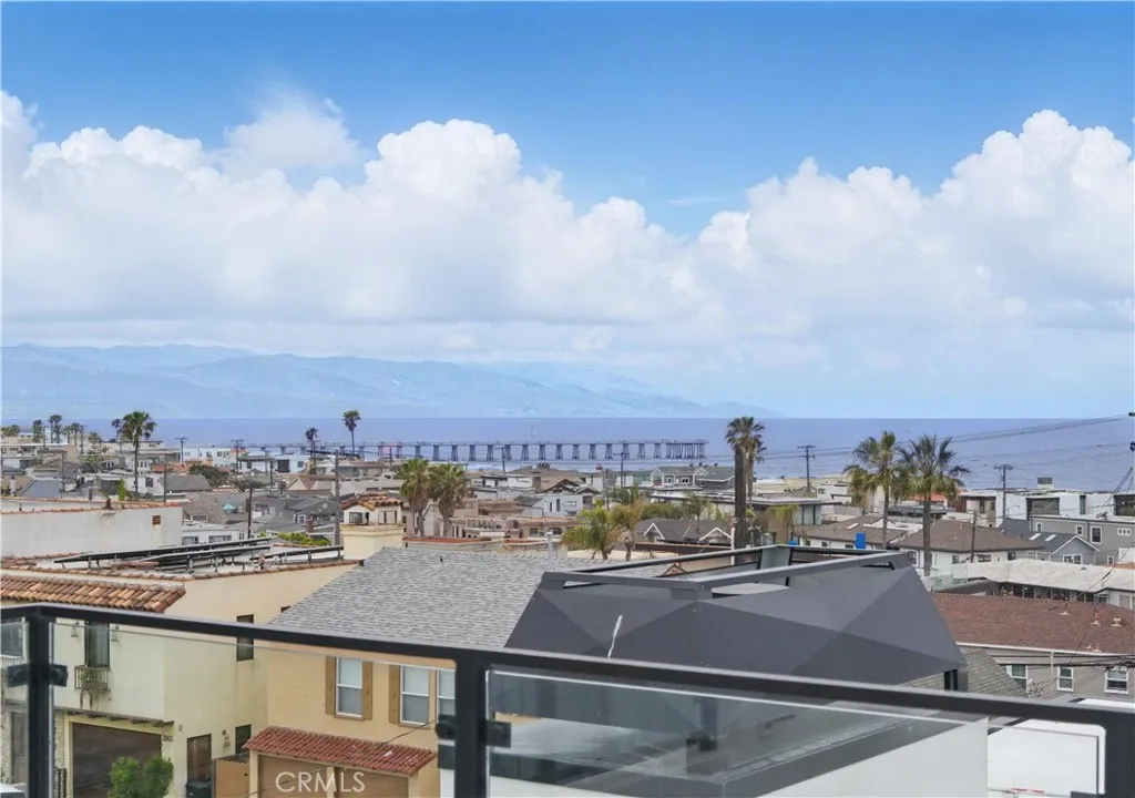 2141 Circle Drive, Hermosa Beach, California 90254 home-pic-3