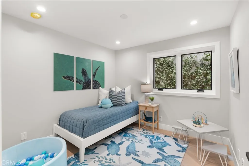 2141 Circle Drive, Hermosa Beach, California 90254 home-pic-29