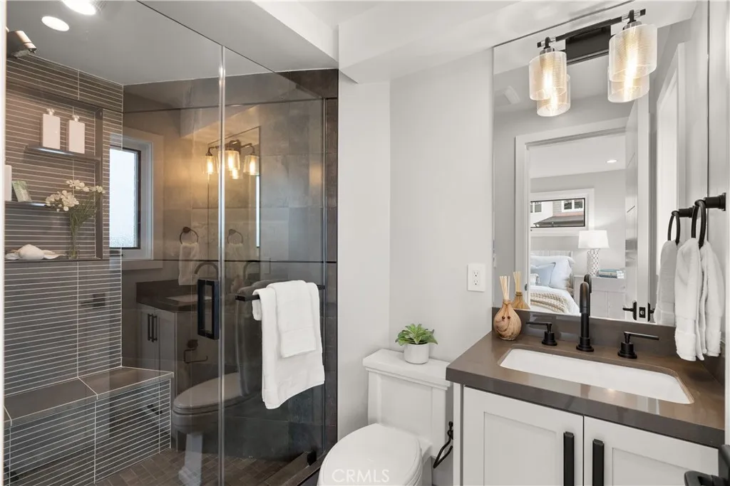 2141 Circle Drive, Hermosa Beach, California 90254 home-pic-28