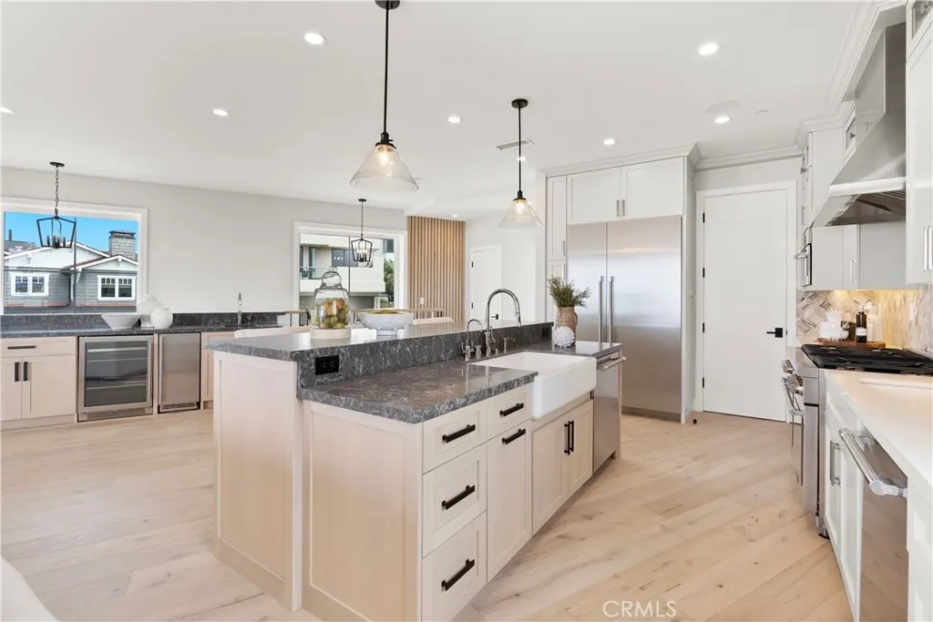 2141 Circle Drive, Hermosa Beach, California 90254 home-pic-15