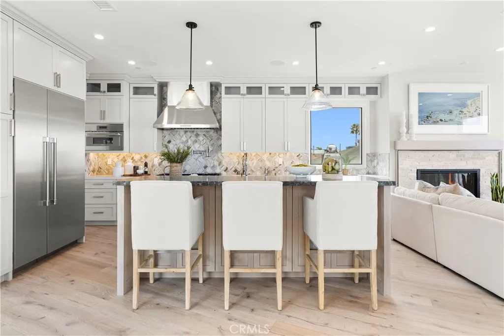 2141 Circle Drive, Hermosa Beach, California 90254 home-pic-11