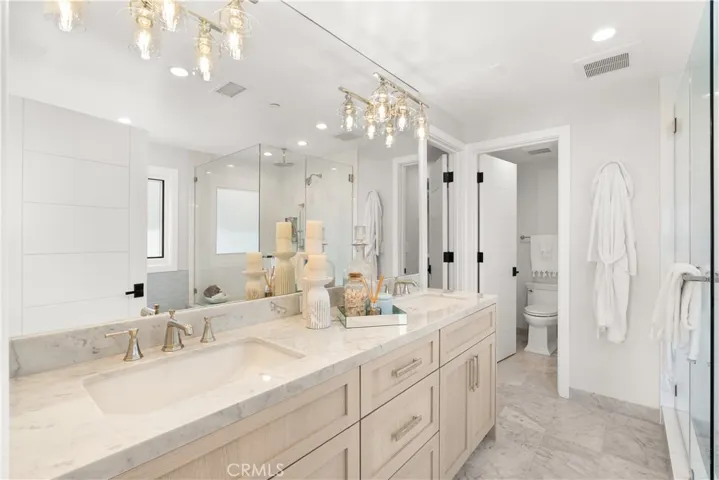 Luxurious Primary Bath