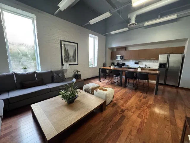 1431 Pacific Highway 602, San Diego, California 92101