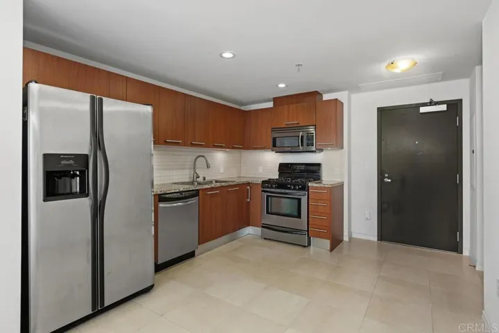 1431 Pacific Highway 602, San Diego, California 92101