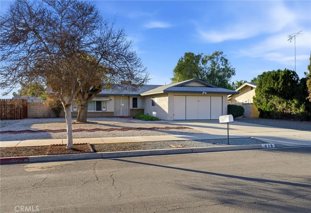 615 Kerilyn Lane, Hemet, California 92544 home-pic-1
