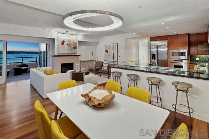 Glass upper counter has been removed