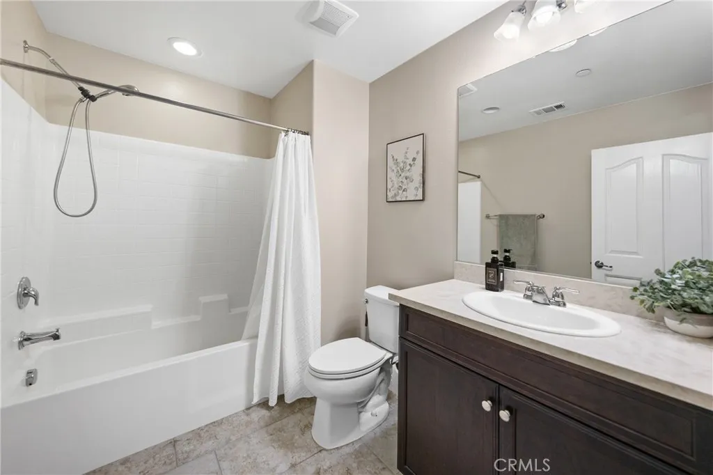 6069 Satterfield, Chino, California 91710 home-pic-14