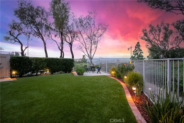 818 S Amber Lane, Anaheim Hills, California 92807
