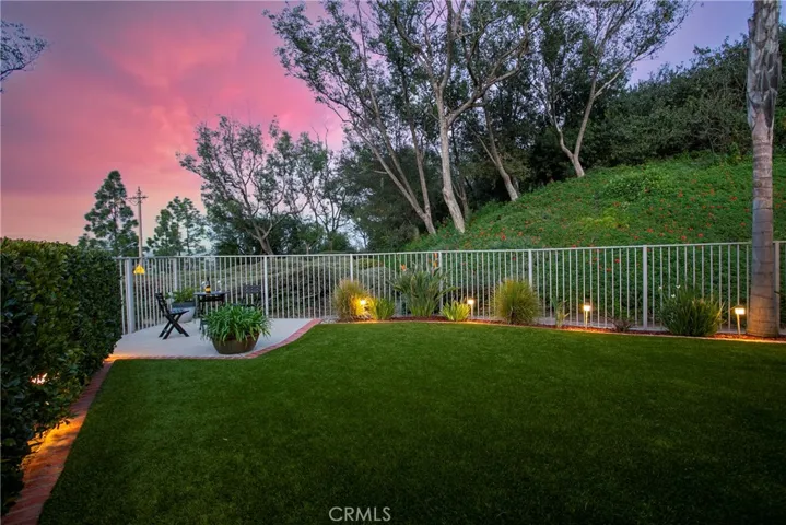 818 S Amber Lane, Anaheim Hills, California 92807