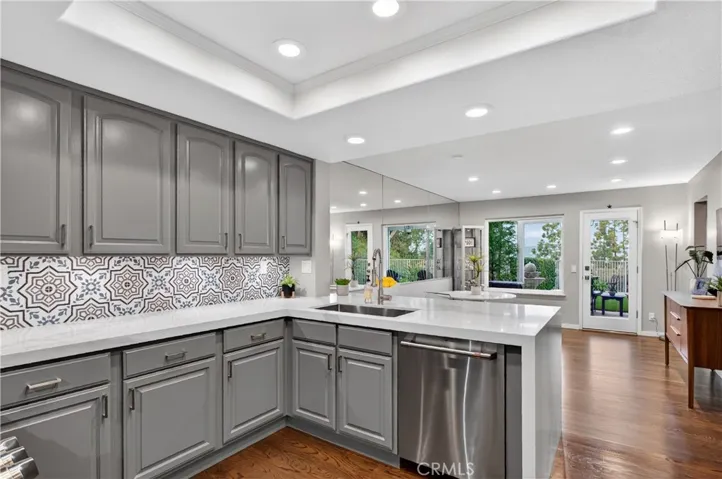 Kitchen to Family Room to Outdoor Entertaining