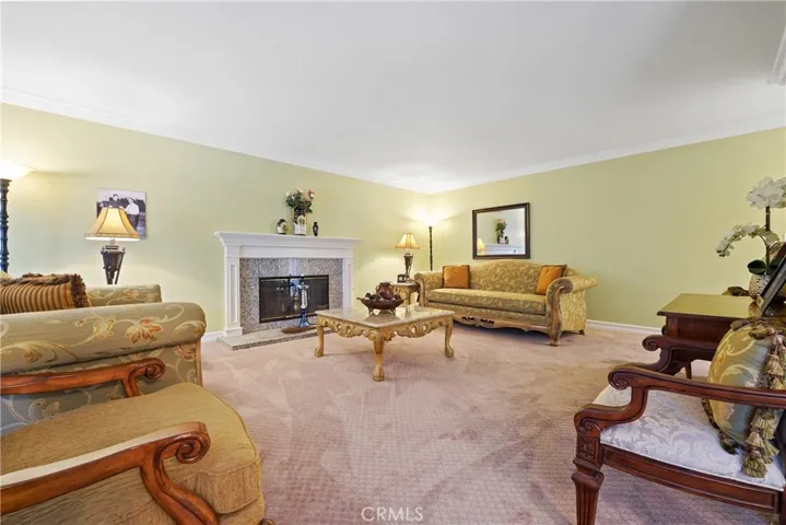 9560 Shoshone Avenue, Northridge, California 91325