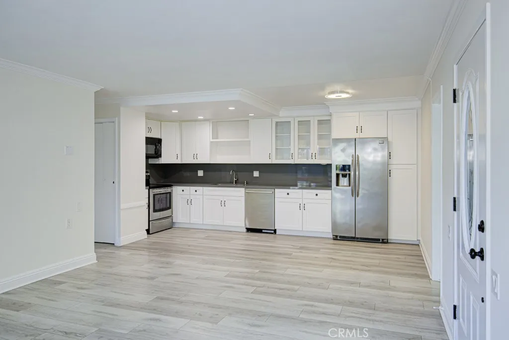 2179 Via Puerta, Laguna Woods, California 92637 home-pic-10