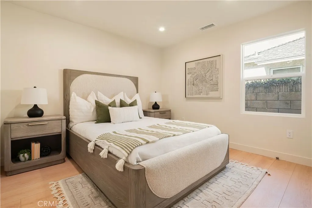 2039 Rutgers, Long Beach, California 90815 home-pic-16