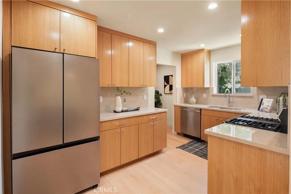 2039 Rutgers, Long Beach, California 90815 home-pic-8