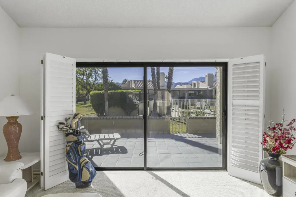 68175 Seven Oaks Drive, Cathedral City, California 92234 home-pic-3
