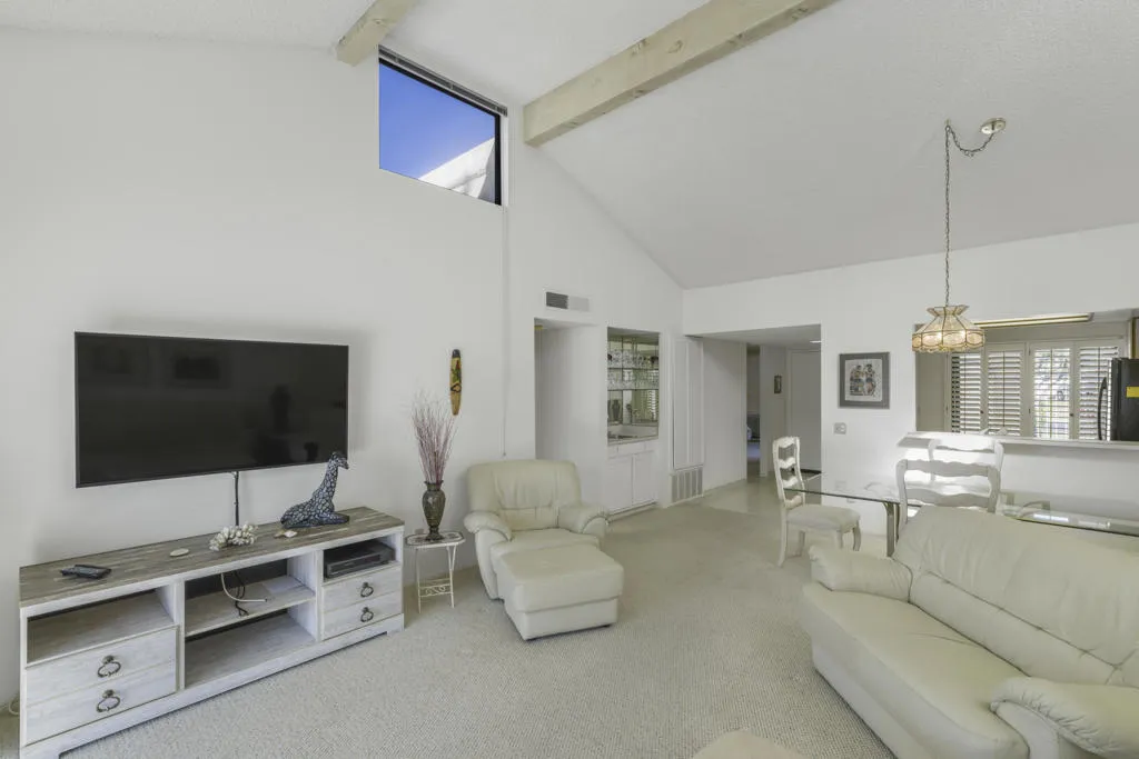 68175 Seven Oaks Drive, Cathedral City, California 92234 home-pic-4