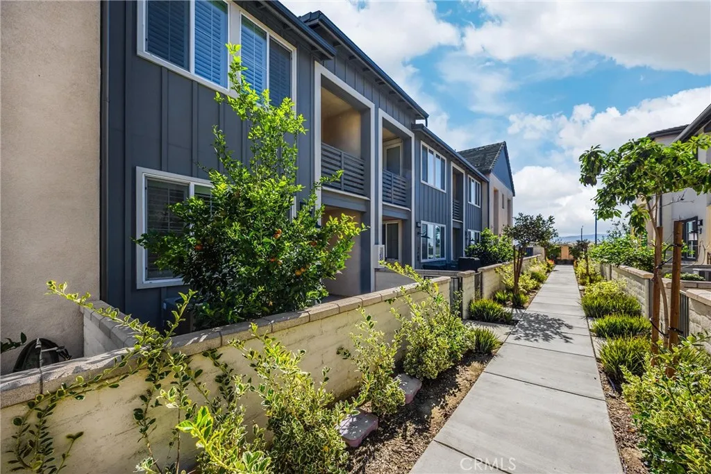 3530 E Delight Paseo 208, Ontario, California 91761 home-pic-9