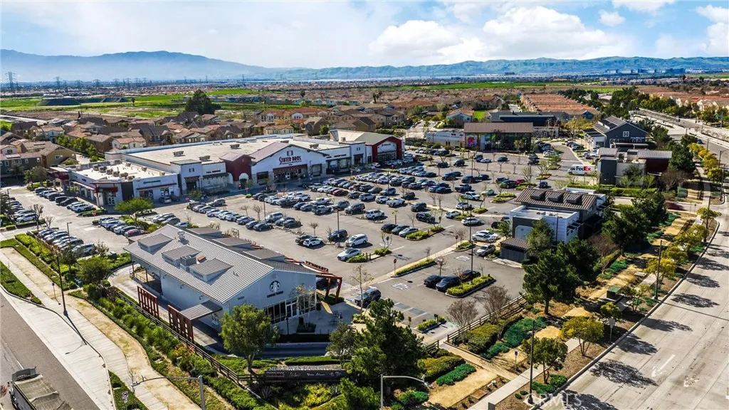 3530 E Delight Paseo 208, Ontario, California 91761 home-pic-22