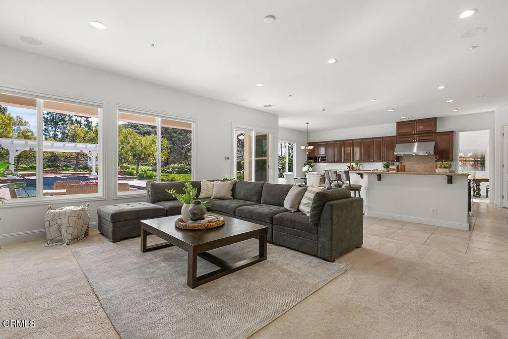 12018 Nelson Road, Moorpark, California 93021 home-pic-33