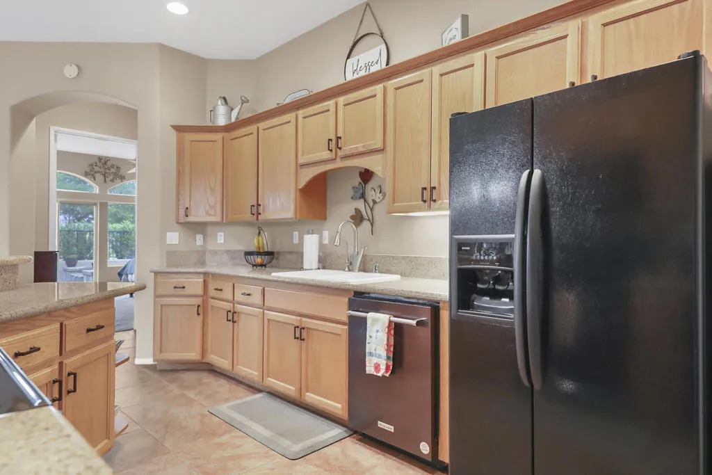 82810 Odlum Drive, Indio, California 92201 home-pic-18