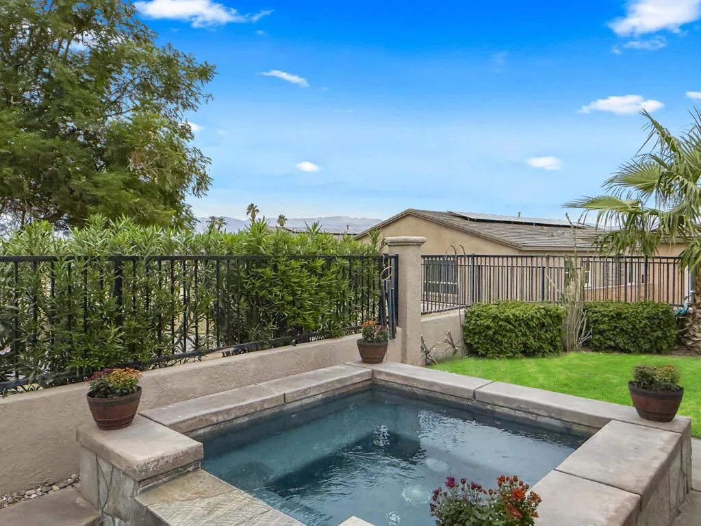82810 Odlum Drive, Indio, California 92201 home-pic-36
